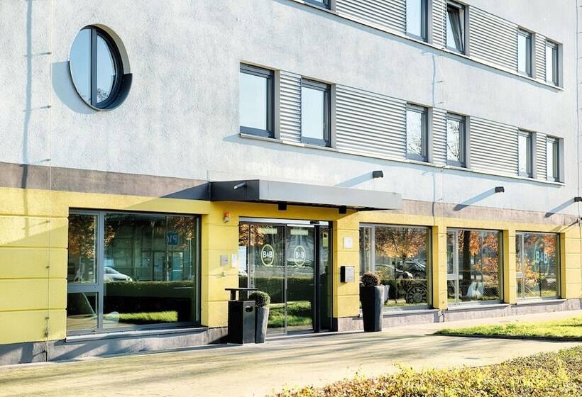 B&b Hotel Baden Airpark