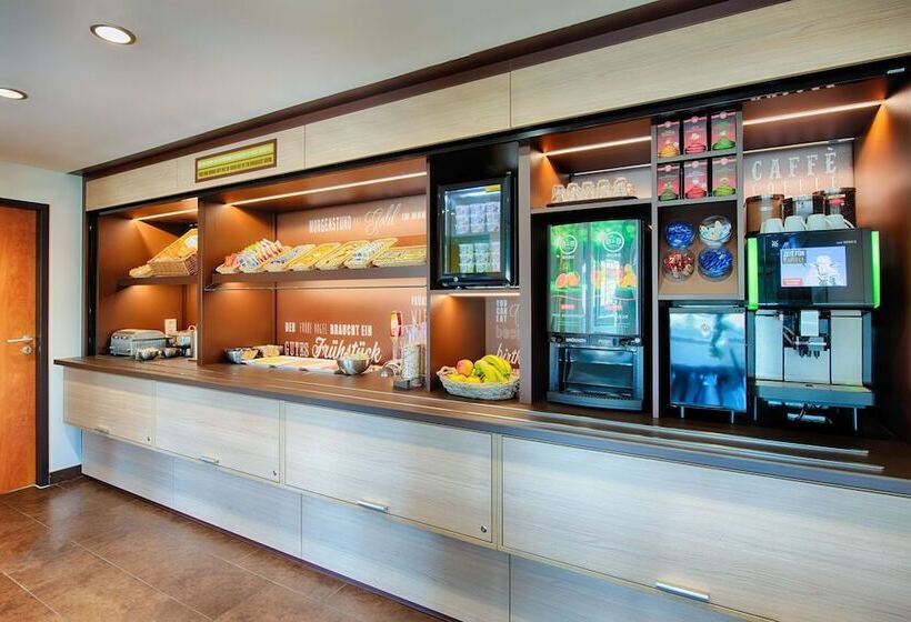 B&b Hotel Baden Airpark