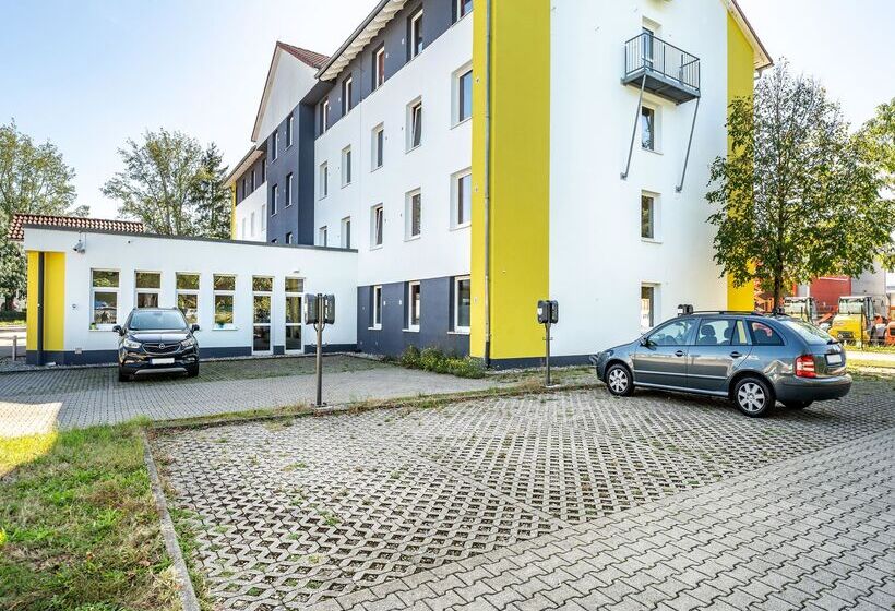 B&b Hotel Freiburg Nord