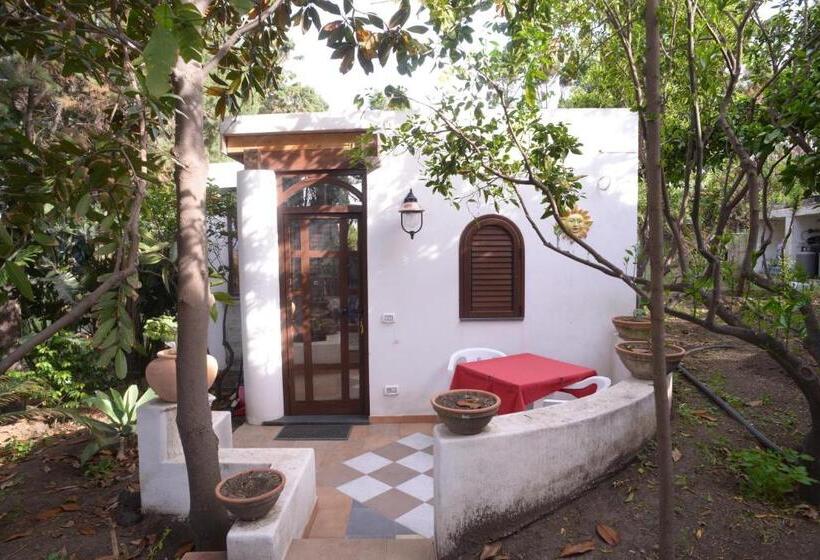 בית מלון כפרי B&b Il Giardino Segreto