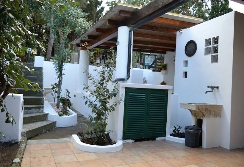 בית מלון כפרי B&b Il Giardino Segreto