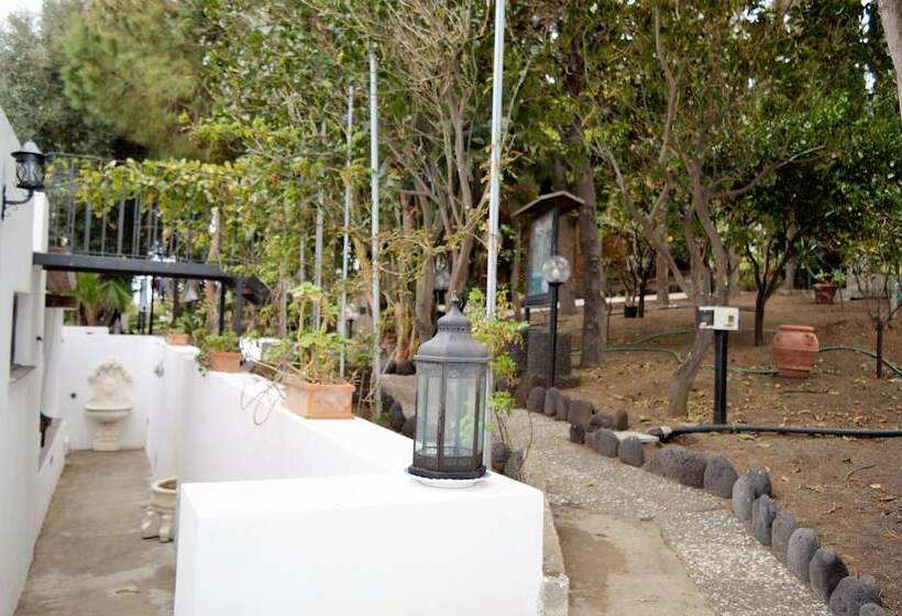 בית מלון כפרי B&b Il Giardino Segreto