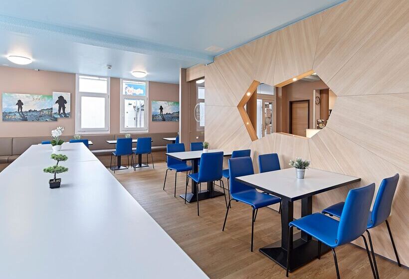 B&b Hotel Köln Airport