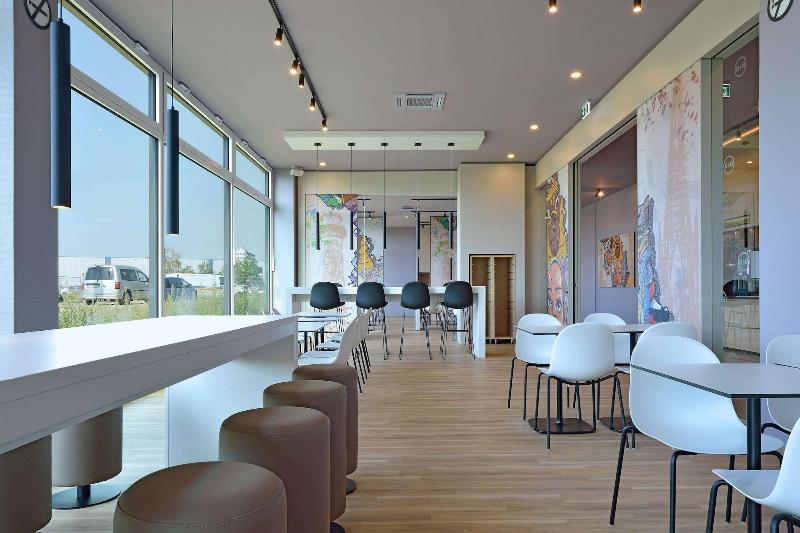 B&b Hotel Köln Airport