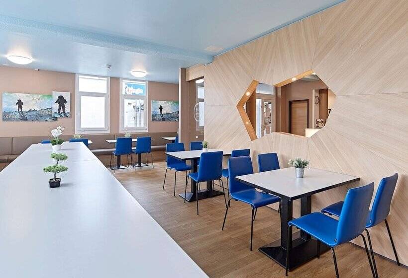 B&b Hotel Köln Airport