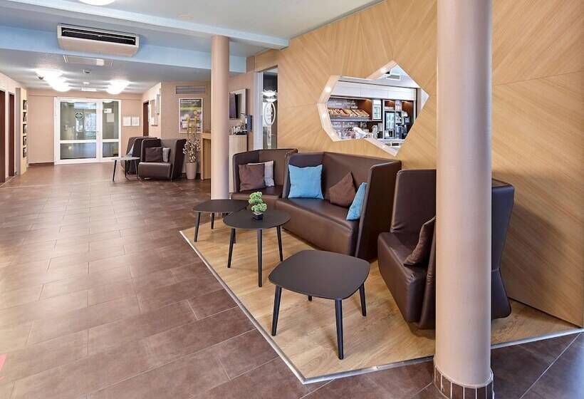 B&b Hotel Köln Airport