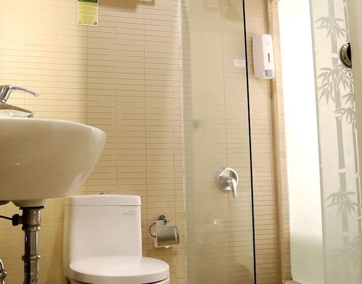 فندق Biz Boulevard