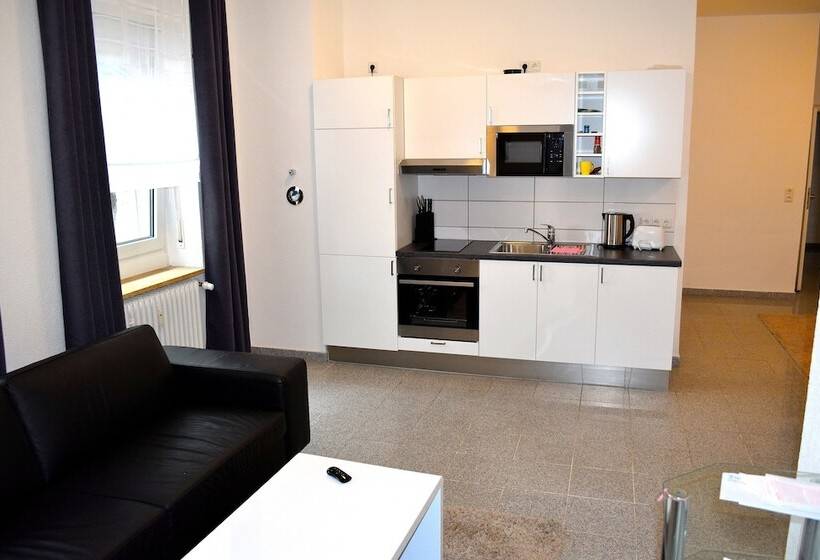 酒店 Boardinghouse   Stadtvilla Budget