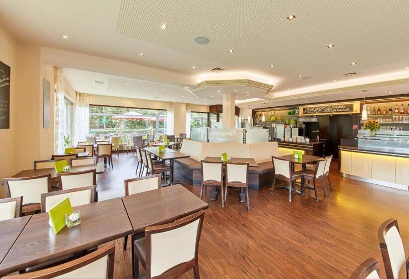 Отель Café Ernst