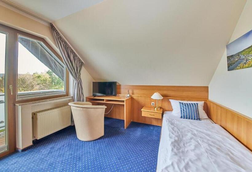 Отель Café Ernst