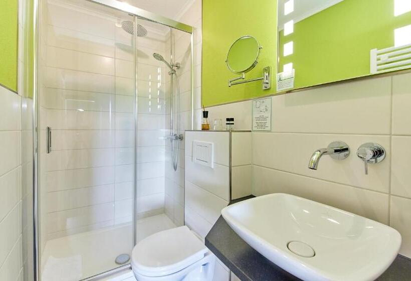 Отель Café Ernst