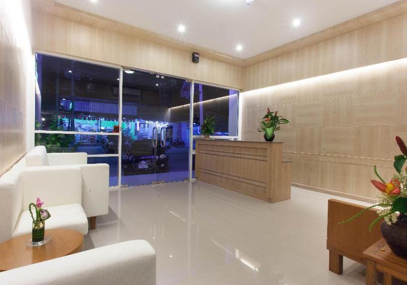 هتل Chalong Princess Pool Villa Resort Sha Extra Plus