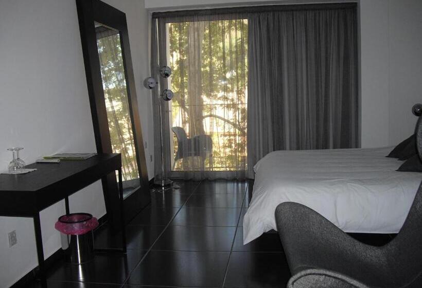 בית מלון כפרי Crystal