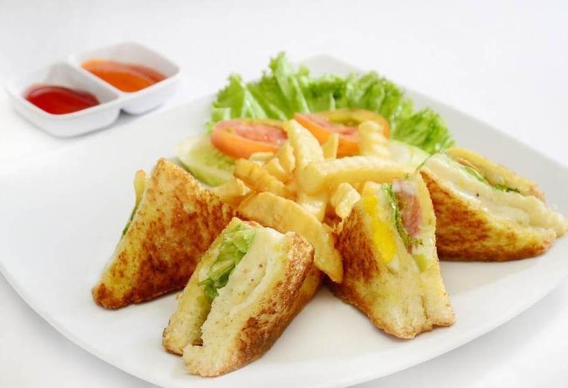 Отель D Arcici Plumpang