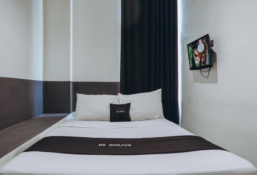 בית מלון כפרי Ds Colive Peterongan