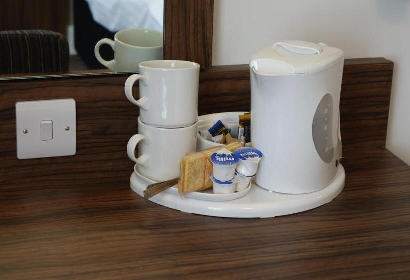 ホテル Fallow Field, Telford By Marston's Inns