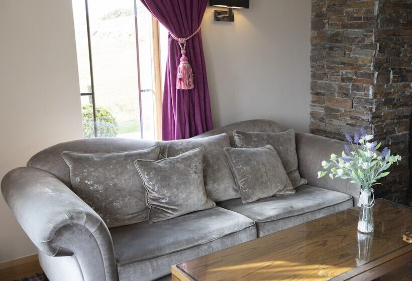 בית מלון כפרי Flagstaff Lodge