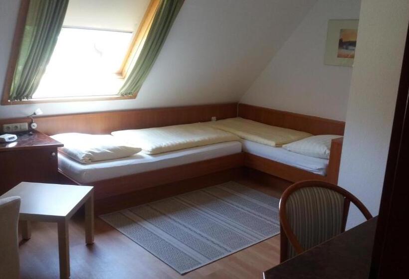 בית מלון כפרי Altes Wirtshaus Fördergersdorf Bed & Breakfast