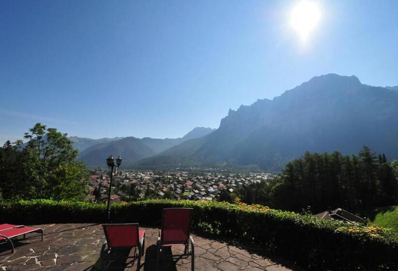 ホテル Garni Drachenburg