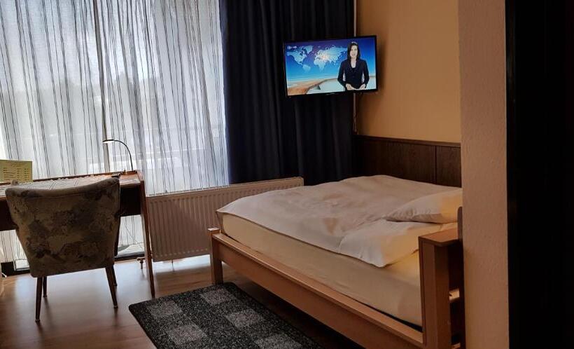 فندق Garni Julia