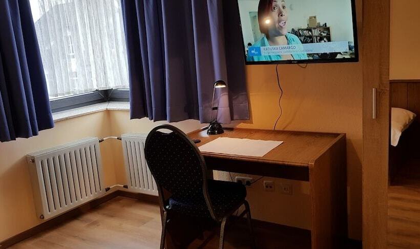 فندق Garni Julia