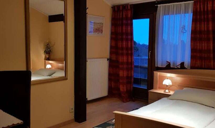 فندق Garni Julia