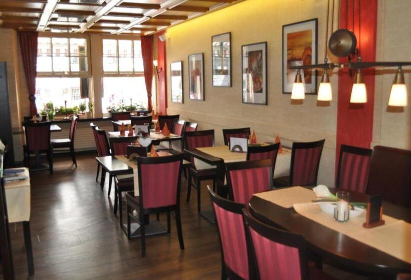 호텔 Gast Und Weinhaus Burkard