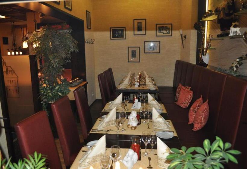 호텔 Gast Und Weinhaus Burkard