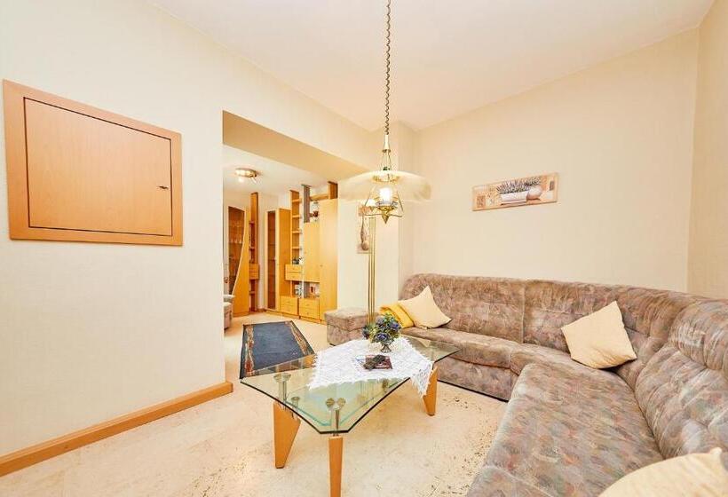 호텔 Gast Und Weinhaus Burkard