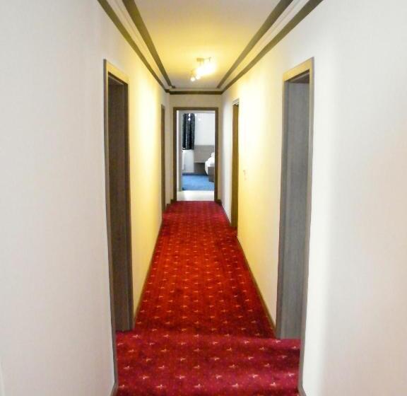 Отель Gasthof Falter