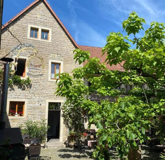 Отель Gasthof Zum Storch