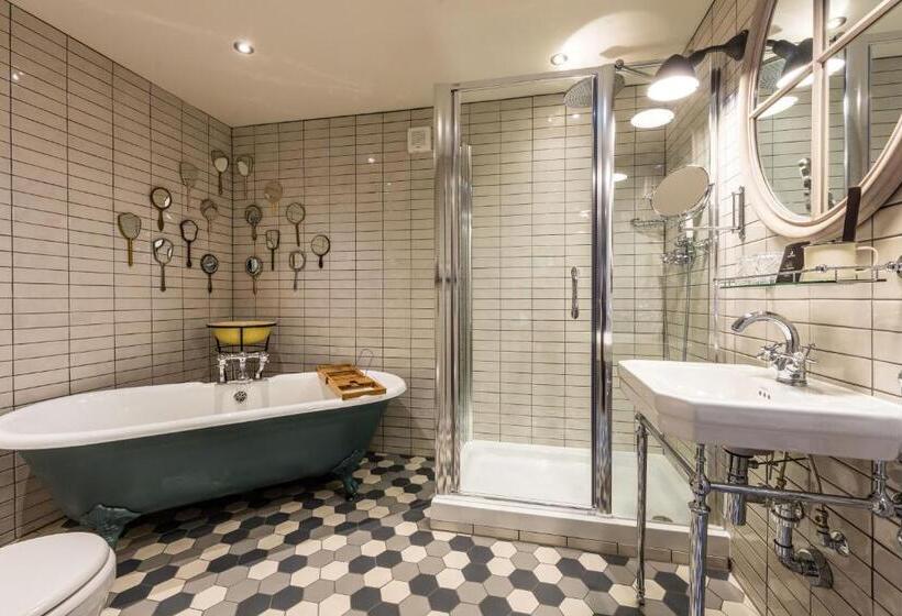 فندق Hand And Spear