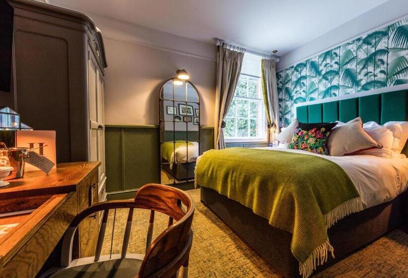 فندق Hand And Spear