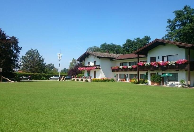 ホテル Haus Waldesruh