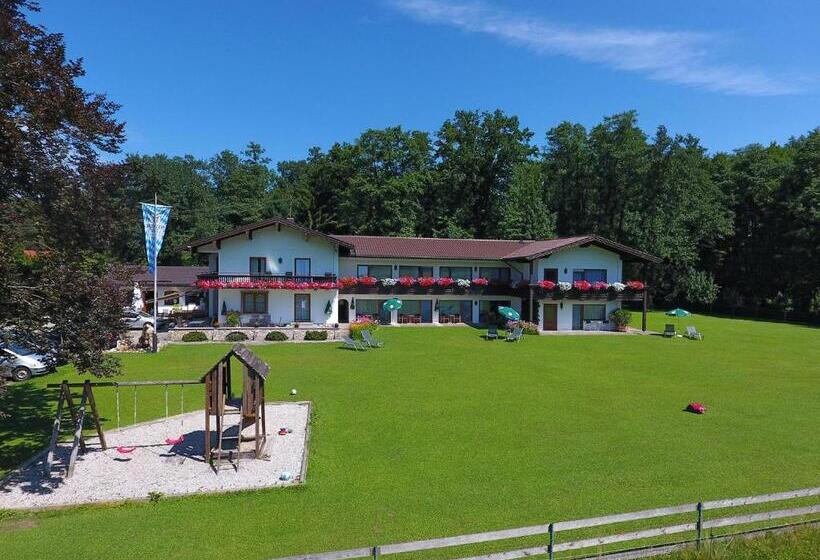 ホテル Haus Waldesruh