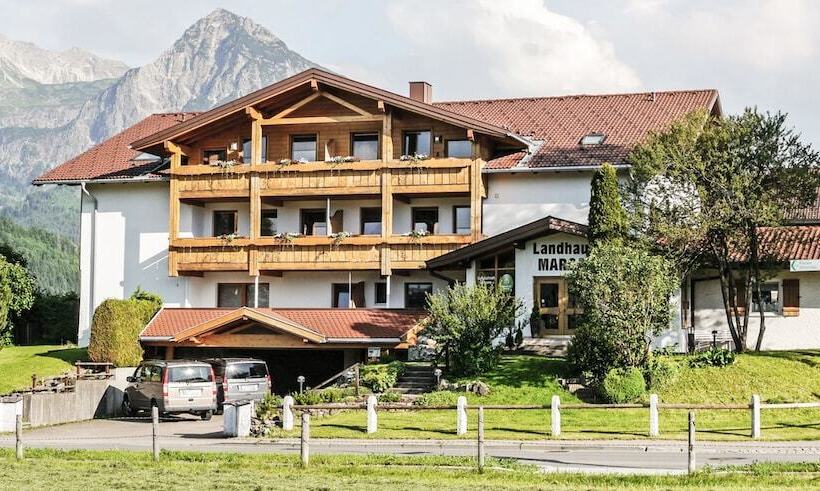 Отель Landhaus Marga