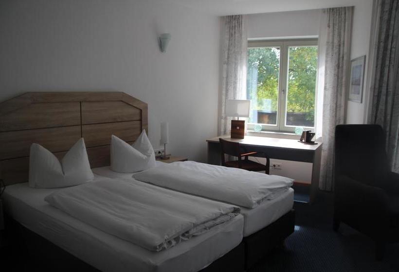 هتل Garni Lindenstraße