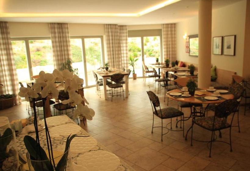 هتل Garni Lindenstraße