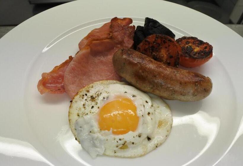 בית מלון כפרי Magpies Restaurant With Rooms