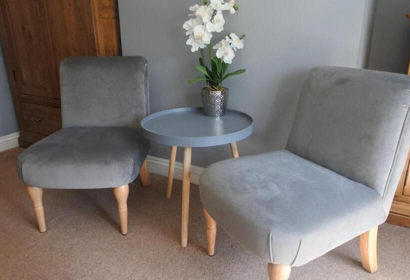 בית מלון כפרי Magpies Restaurant With Rooms