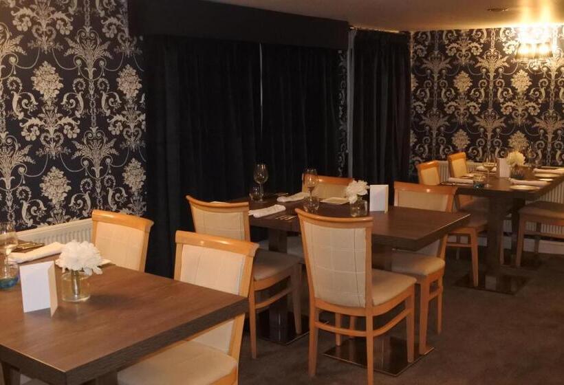 בית מלון כפרי Magpies Restaurant With Rooms