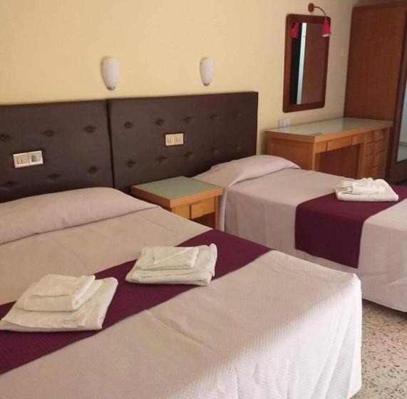 בית מלון כפרי Minaides