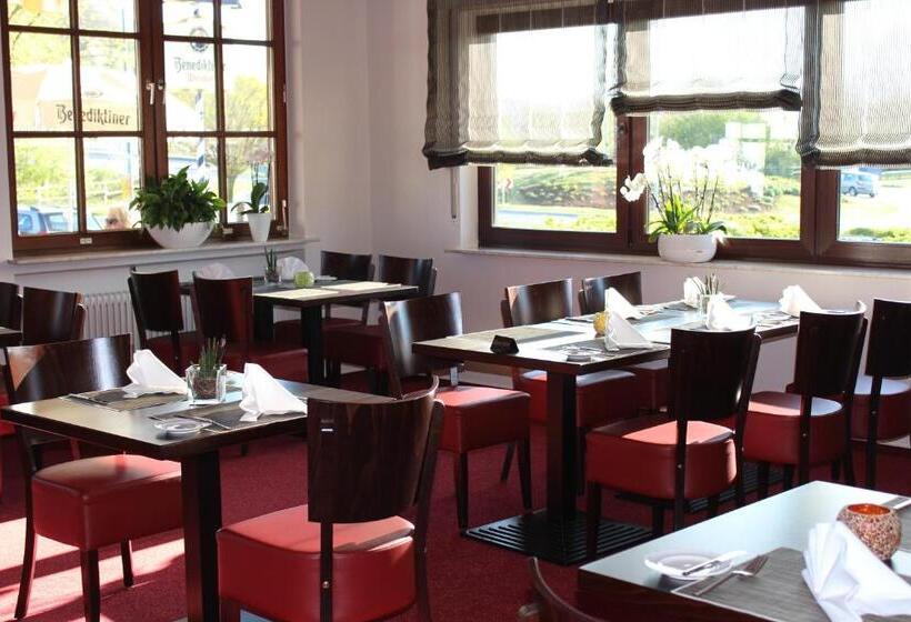 酒店 Zur Moselbrücke