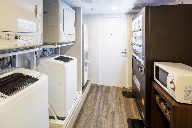 בית מלון כפרי Mystays Yokohama Kannai