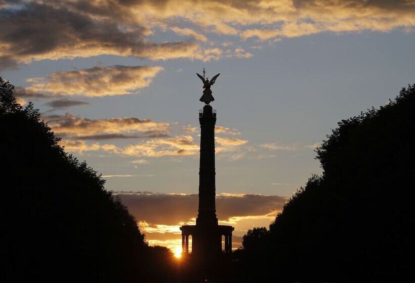 هتل Pension Freiraum Guesthouse Berlin