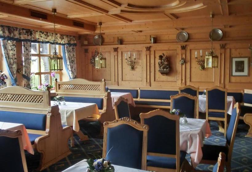 ホテル Resi Von Der Post