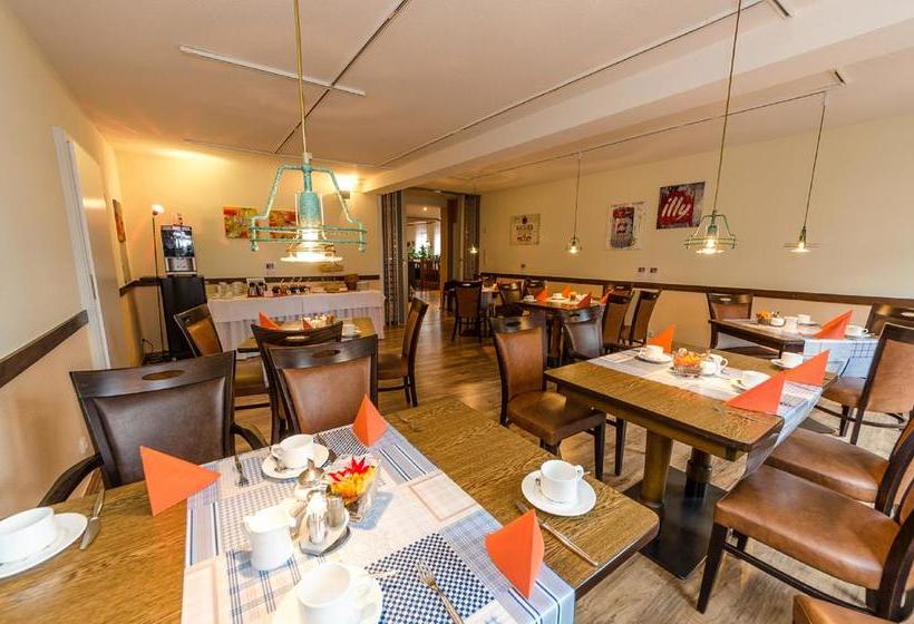 ホテル Restaurant Conni