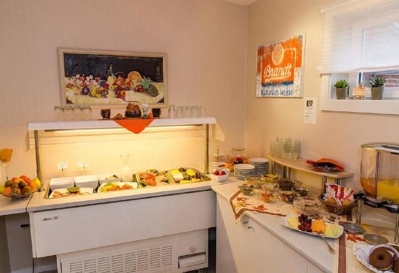 ホテル Restaurant Conni