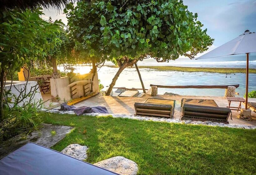 ホテル Rock'n Reef