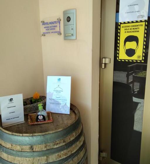 ホテル Route 9